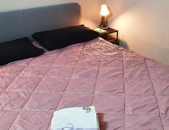 Casa Vacanze A Due Passi Da Loreto, Ed Il Mare