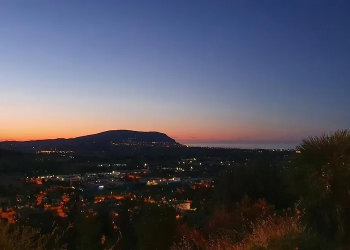 Casa Vacanze A Due Passi Da Loreto, Ed Il Mare * Castelfidardo